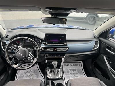 2022 Kia Seltos Nightfall   - Photo 17 - Coal Township, PA 17866