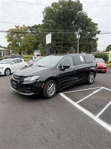 2022 Chrysler Voyager LX - Photo 1 - Maiden, NC 28650