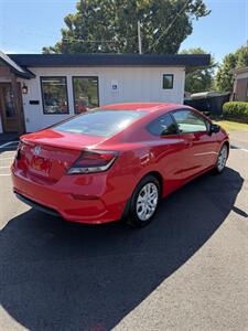 2015 Honda Civic LX - Photo 5 - Maiden, NC 28650