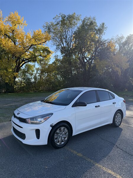 2018 Kia Rio LX   - Photo 1 - Farmington, NM 87401
