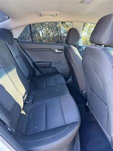2018 Kia Rio LX - Photo 11 - Farmington, NM 87401