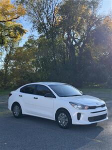 2018 Kia Rio LX - Photo 2 - Farmington, NM 87401