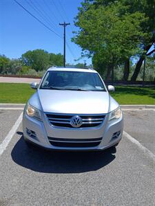 2011 Volkswagen Tiguan S 4Motion   - Photo 5 - Farmington, NM 87401