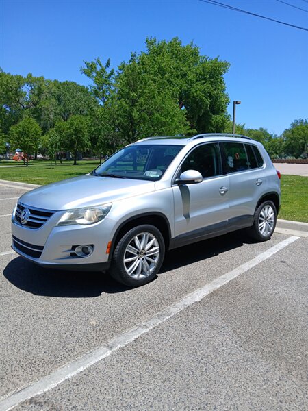 2011 Volkswagen Tiguan S 4Motion  