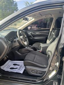 2018 Nissan Rogue S   - Photo 9 - Farmington, NM 87401