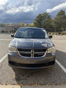 2017 Dodge Grand Caravan SE Plus - Photo 5 - Farmington, NM 87401
