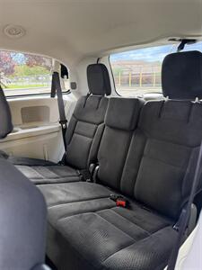 2017 Dodge Grand Caravan SE Plus - Photo 11 - Farmington, NM 87401