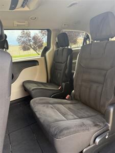 2017 Dodge Grand Caravan SE Plus - Photo 10 - Farmington, NM 87401
