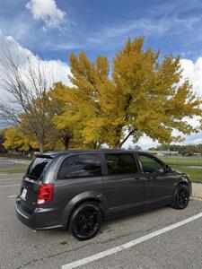 2017 Dodge Grand Caravan SE Plus - Photo 7 - Farmington, NM 87401
