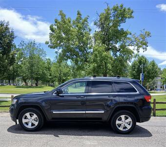 2012 Jeep Grand Cherokee Laredo   - Photo 3 - Farmington, NM 87401