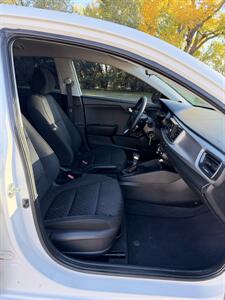 2019 Nissan Maxima 3.5 S - Photo 13 - Farmington, NM 87401