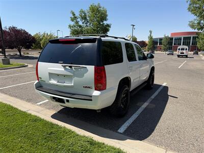 2011 GMC Yukon SLE - Photo 8 - Farmington, NM 87401