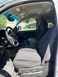2011 GMC Yukon SLE - Photo 9 - Farmington, NM 87401