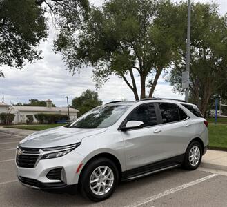 2022 Chevrolet Equinox LT   - Photo 2 - Farmington, NM 87401