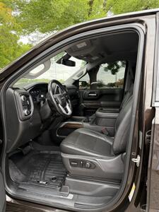 2019 GMC Sierra 1500 SLT   - Photo 10 - Farmington, NM 87401