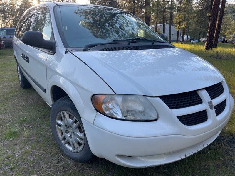 2005 Dodge Grand Caravan SE  