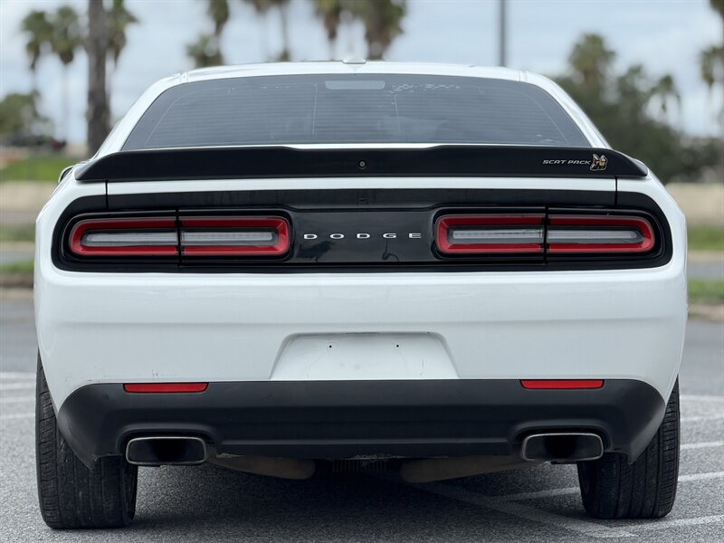 2021 Dodge Challenger R/T Scat Pack - Photo 15 - Harlingen, TX 78550