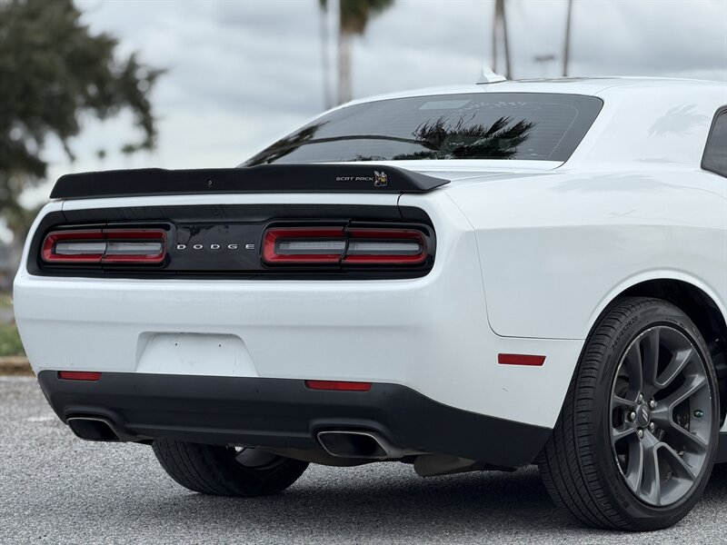 2021 Dodge Challenger R/T Scat Pack - Photo 14 - Harlingen, TX 78550