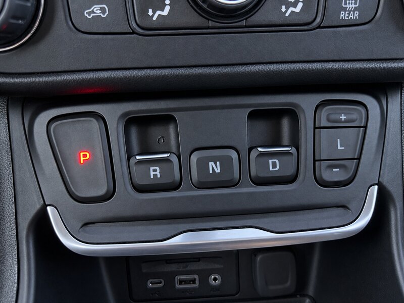 2019 GMC Terrain Denali - Photo 26 - Harlingen, TX 78550