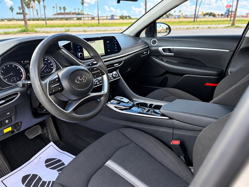 2023 Hyundai SONATA SEL - Photo 19 - Harlingen, TX 78550