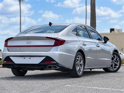 2023 Hyundai SONATA SEL - Photo 10 - Harlingen, TX 78550