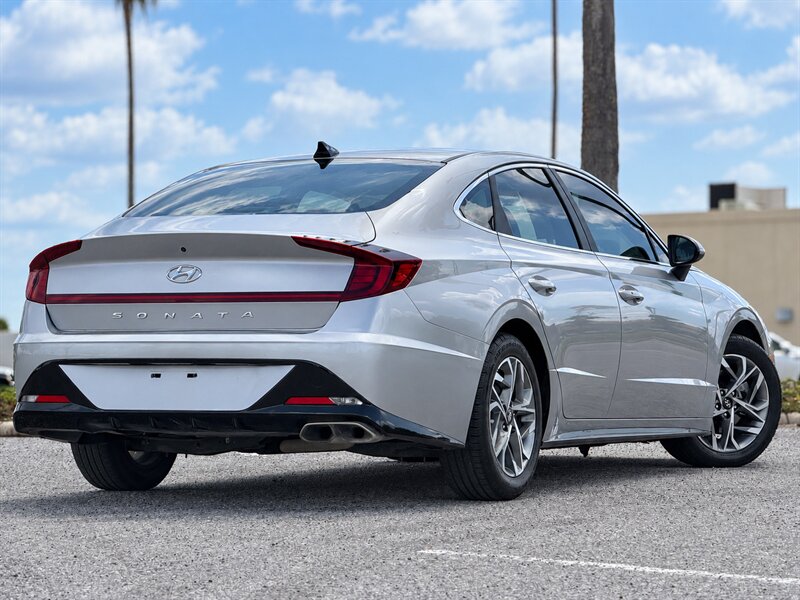 2023 Hyundai SONATA SEL - Photo 10 - Harlingen, TX 78550