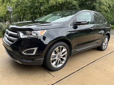 2018 Ford Edge Titanium   - Photo 2 - Kansas City, KS 64120