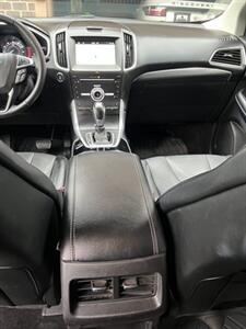 2018 Ford Edge Titanium   - Photo 17 - Kansas City, KS 64120