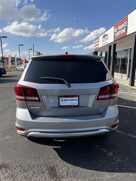2019 Dodge Journey Crossroad - Photo 5 - Las Cruces, NM 88005