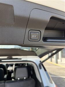 2017 GMC Acadia SLT-2   - Photo 15 - Las Cruces, NM 88005