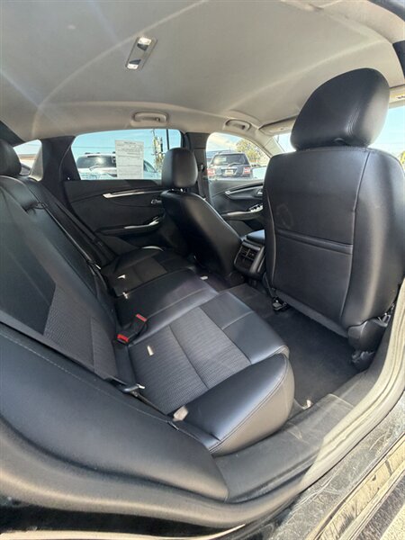 2016 Chevrolet Impala LT - Photo 9 - Las Cruces, NM 88005