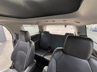 2015 GMC Acadia SLT-2 - Photo 15 - Las Cruces, NM 88005
