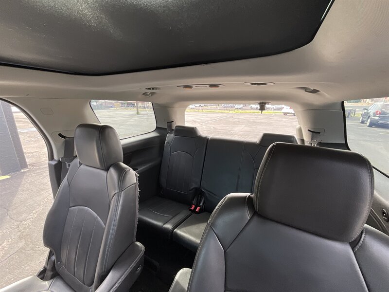 2015 GMC Acadia SLT-2 - Photo 15 - Las Cruces, NM 88005