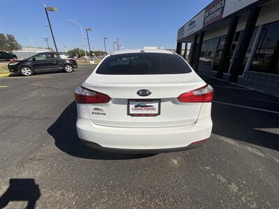 2016 Kia Forte LX - Photo 6 - Las Cruces, NM 88005