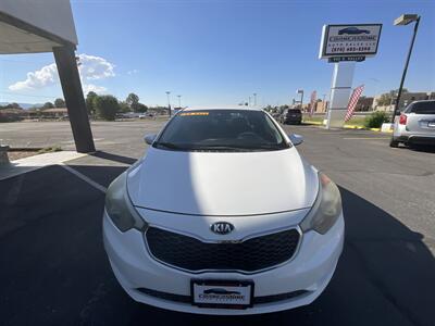 2016 Kia Forte LX - Photo 2 - Las Cruces, NM 88005
