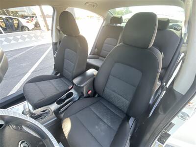 2016 Kia Forte LX - Photo 10 - Las Cruces, NM 88005
