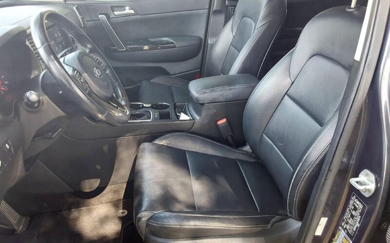 2019 Kia Sportage EX - Photo 8 - Deridder, LA 70634