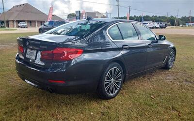 2018 BMW I   - Photo 3 - Deridder, LA 70634