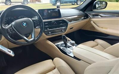 2018 BMW I   - Photo 7 - Deridder, LA 70634