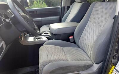 2013 Toyota Tundra CREWMAX SR5 - Photo 7 - Deridder, LA 70634