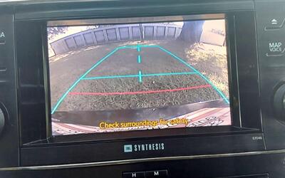 2013 Toyota Avalon - Photo 11 - Deridder, LA 70634