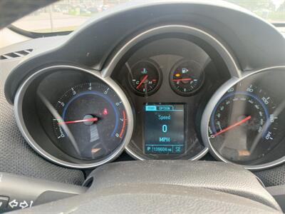 2014 Chevrolet Cruze 1LT Auto - Photo 16 - Kansas City, MO 64134-4202
