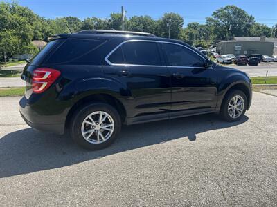 2017 Chevrolet Equinox LT   - Photo 5 - Kansas City, MO 64134-4202