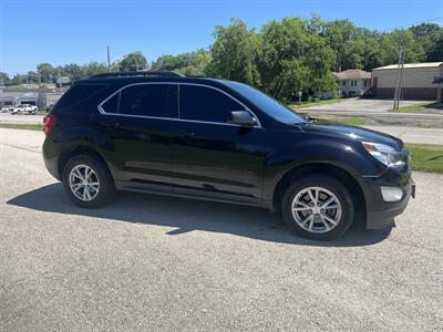 2017 Chevrolet Equinox LT   - Photo 4 - Kansas City, MO 64134-4202