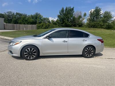 2018 Nissan Altima 2.5 SV - Photo 10 - Kansas City, MO 64134-4202