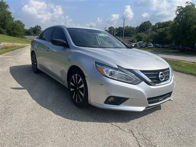 2018 Nissan Altima 2.5 SV - Photo 3 - Kansas City, MO 64134-4202