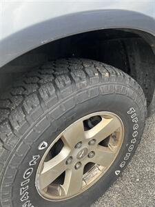 2011 RAM 1500 SLT   - Photo 14 - Kansas City, MO 64134-4202