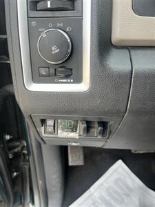 2011 RAM 1500 SLT   - Photo 11 - Kansas City, MO 64134-4202
