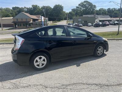 2010 Toyota Prius II   - Photo 5 - Kansas City, MO 64134-4202