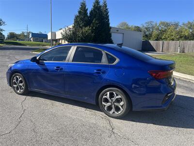 2020 Kia Forte LXs - Photo 9 - Kansas City, MO 64134-4202